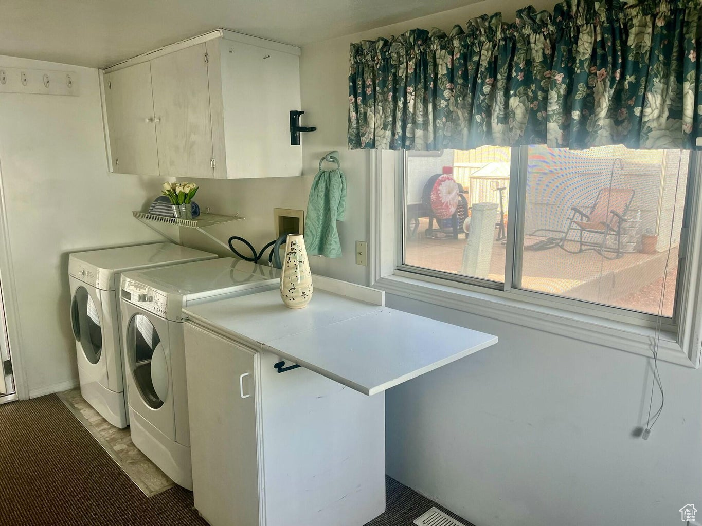 CANYON BREEZE RV RESORT - Residential