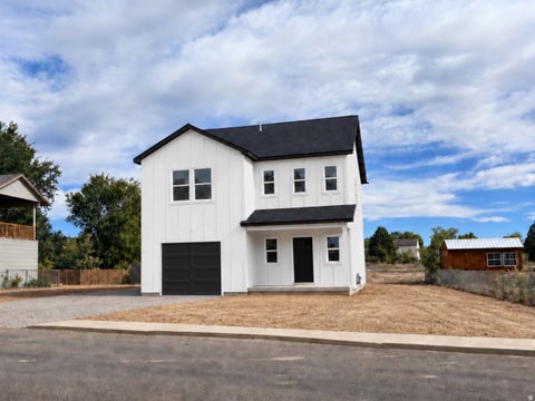 Photo of 340 W ORANGE AVE N, Castle Dale, UT 84513 (MLS # 2183695)