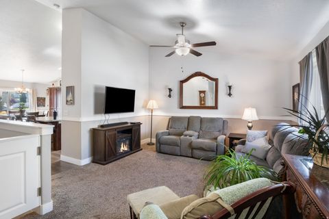 Tiny photo for 109 W 930 N, Santaquin, UT 84655 (MLS # 2150959)