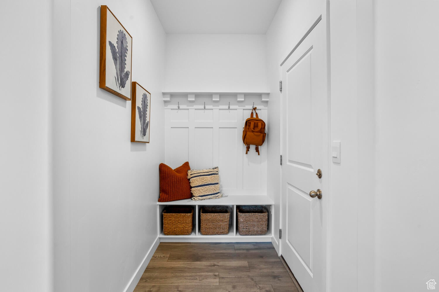 LONG VALLEY - Residential