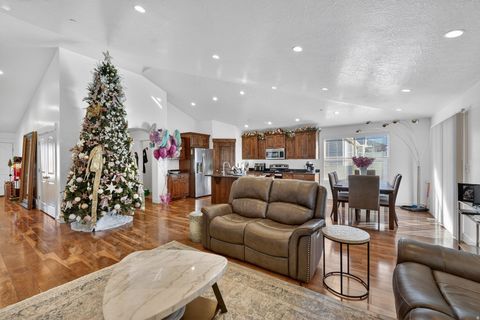 Tiny photo for 141 WOLVERINE CRK, Elk Ridge, UT 84651 (MLS # 2136683)