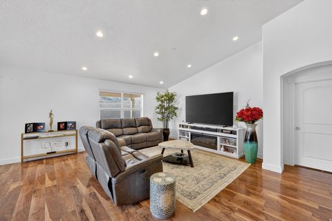 Tiny photo for 141 WOLVERINE CRK, Elk Ridge, UT 84651 (MLS # 2136683)