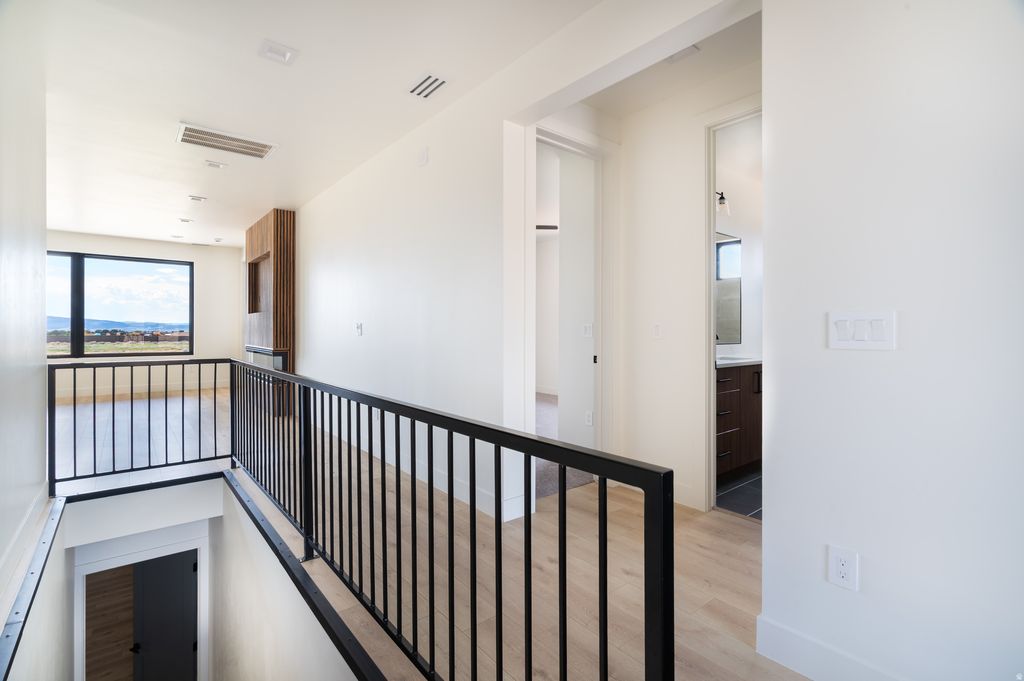 Photo of 2734 S MANN LN, Cedar City, UT 84720 (MLS # 2128807)