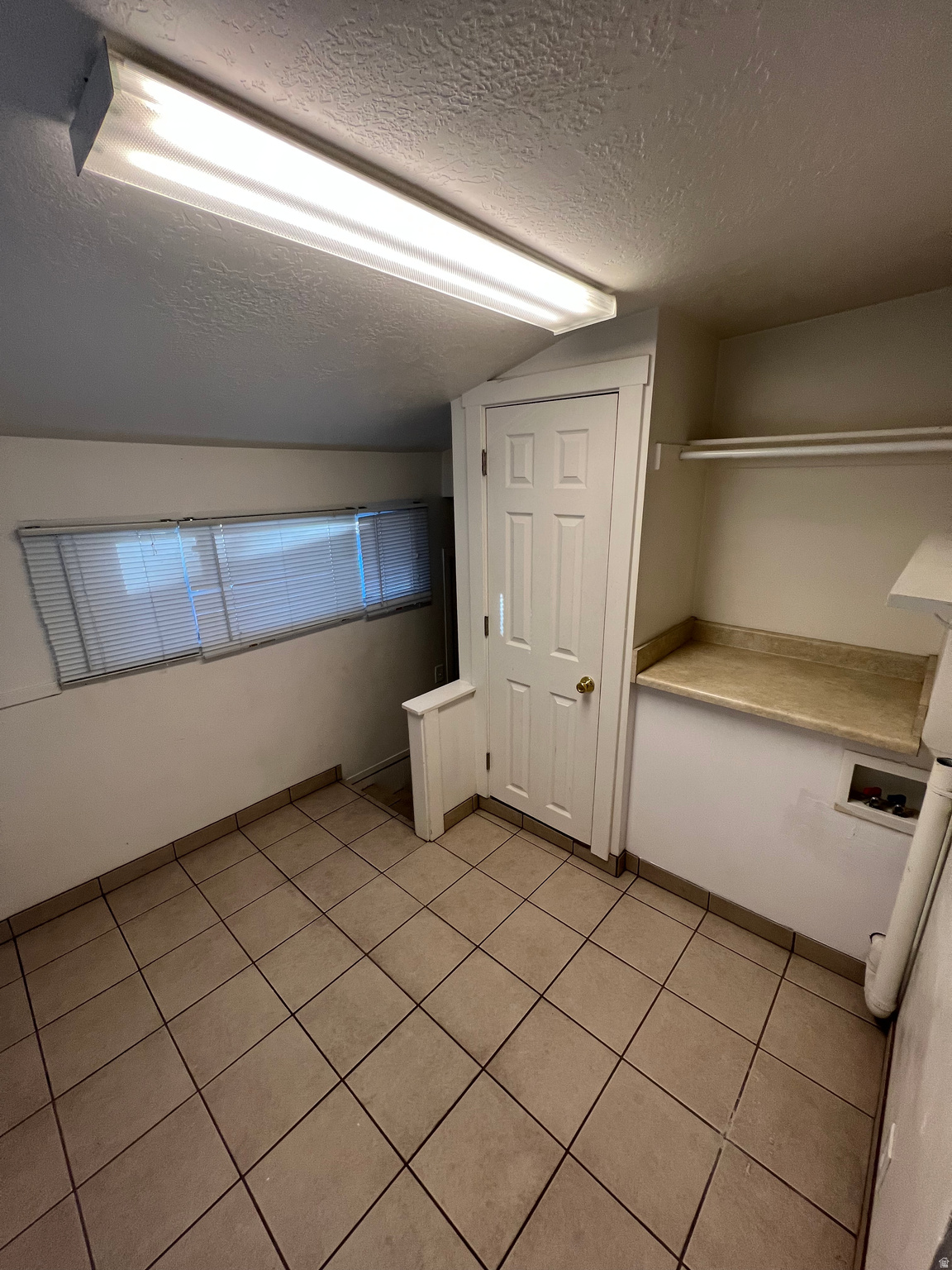 FREE SUB - Residential Lease