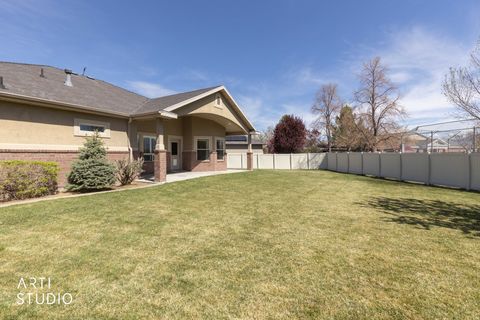Tiny photo for 4621 W 4050 S, West Haven, UT 84401 (MLS # 2149418)