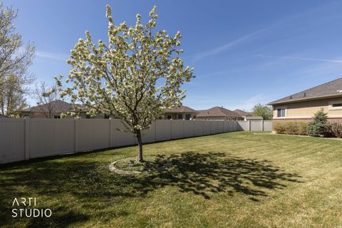 Tiny photo for 4621 W 4050 S, West Haven, UT 84401 (MLS # 2149418)