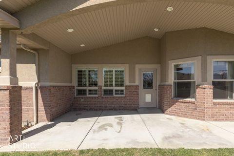 Tiny photo for 4621 W 4050 S, West Haven, UT 84401 (MLS # 2149418)