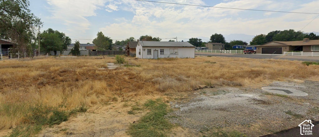 Photo of 155 S COOLEY ST, Grantsville, UT 84029 (MLS # 2187384)
