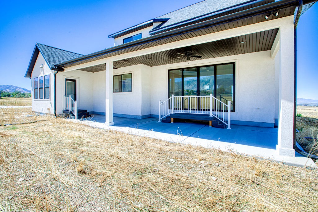 Photo of 2288 N LINCOLN LN #A/B, Pine Canyon, UT 84074 (MLS # 2185464)