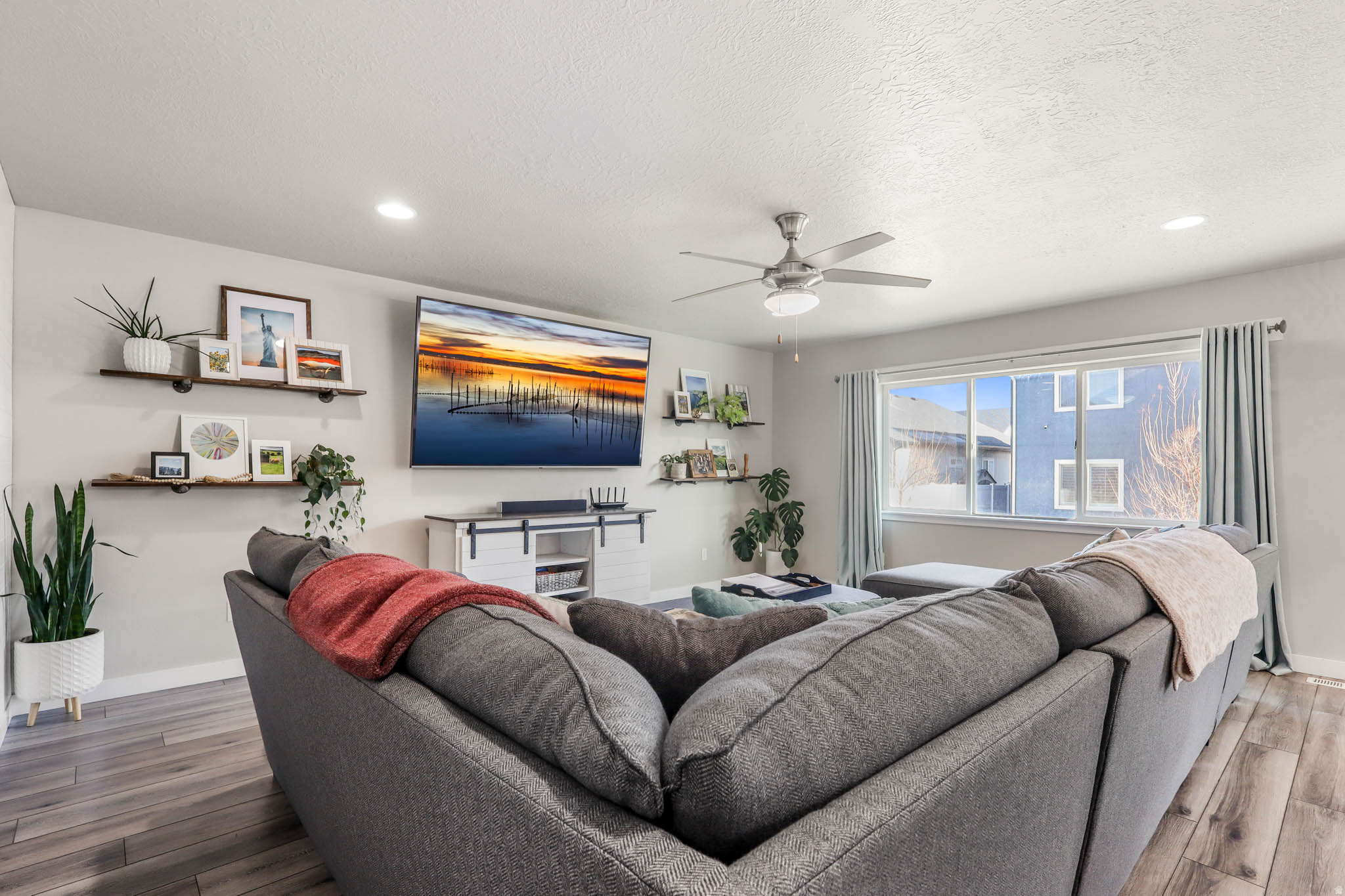 EVANS RANCH - Residential