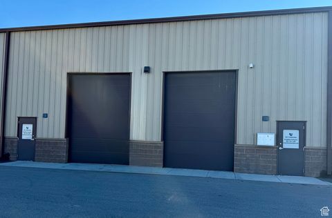 Tiny photo for 2187 W PRINTERS ROW S #106/7, West Valley City, UT 84119 (MLS # 2115850)