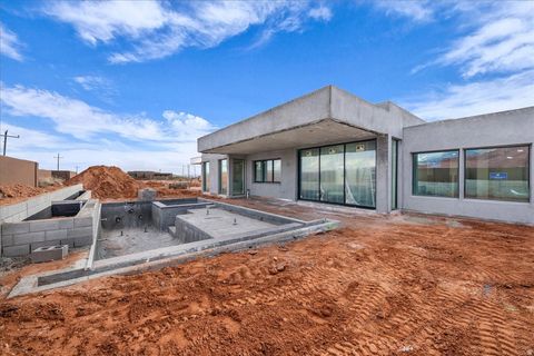 Tiny photo for 556 W WILD INDIGO WAY, Ivins, UT 84738 (MLS # 2158978)