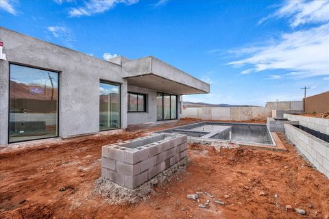 Tiny photo for 556 W WILD INDIGO WAY, Ivins, UT 84738 (MLS # 2158978)