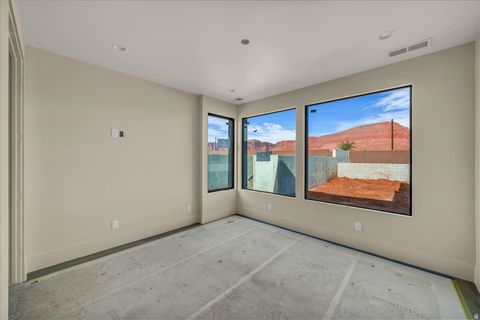 Tiny photo for 556 W WILD INDIGO WAY, Ivins, UT 84738 (MLS # 2158978)