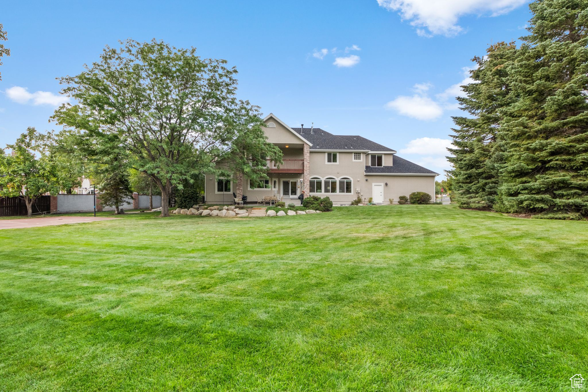 PEPPERWOOD - Residential
