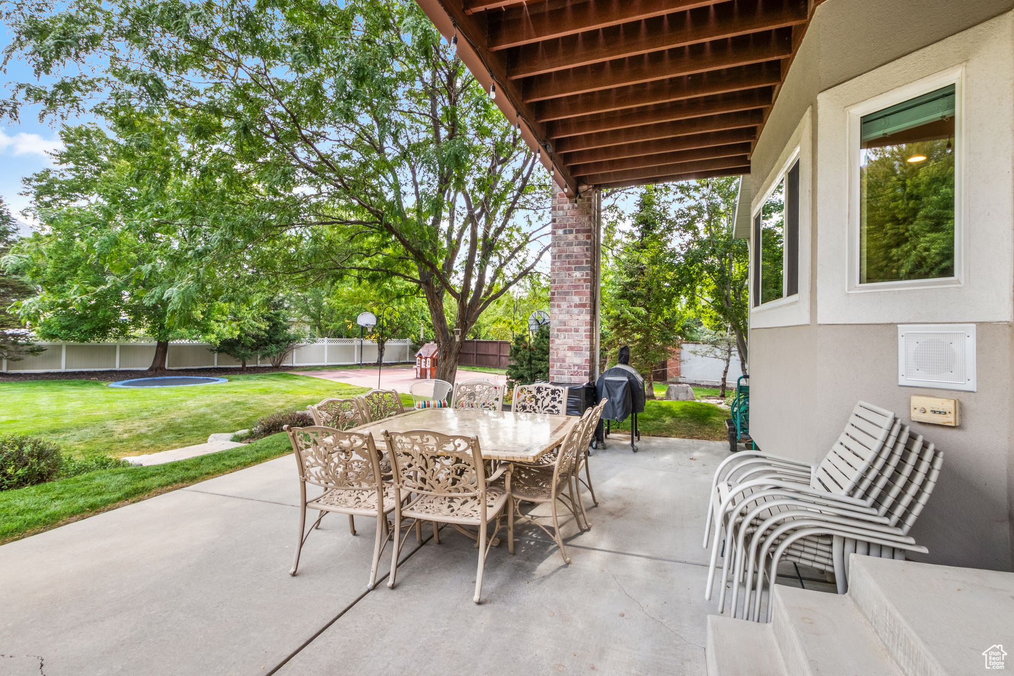 PEPPERWOOD - Residential