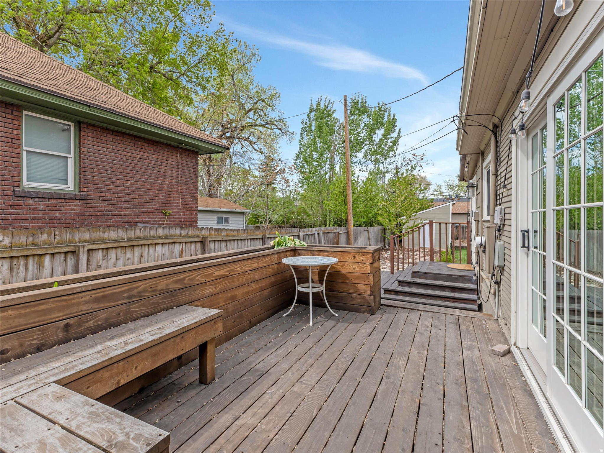 STRATFORD - Residential