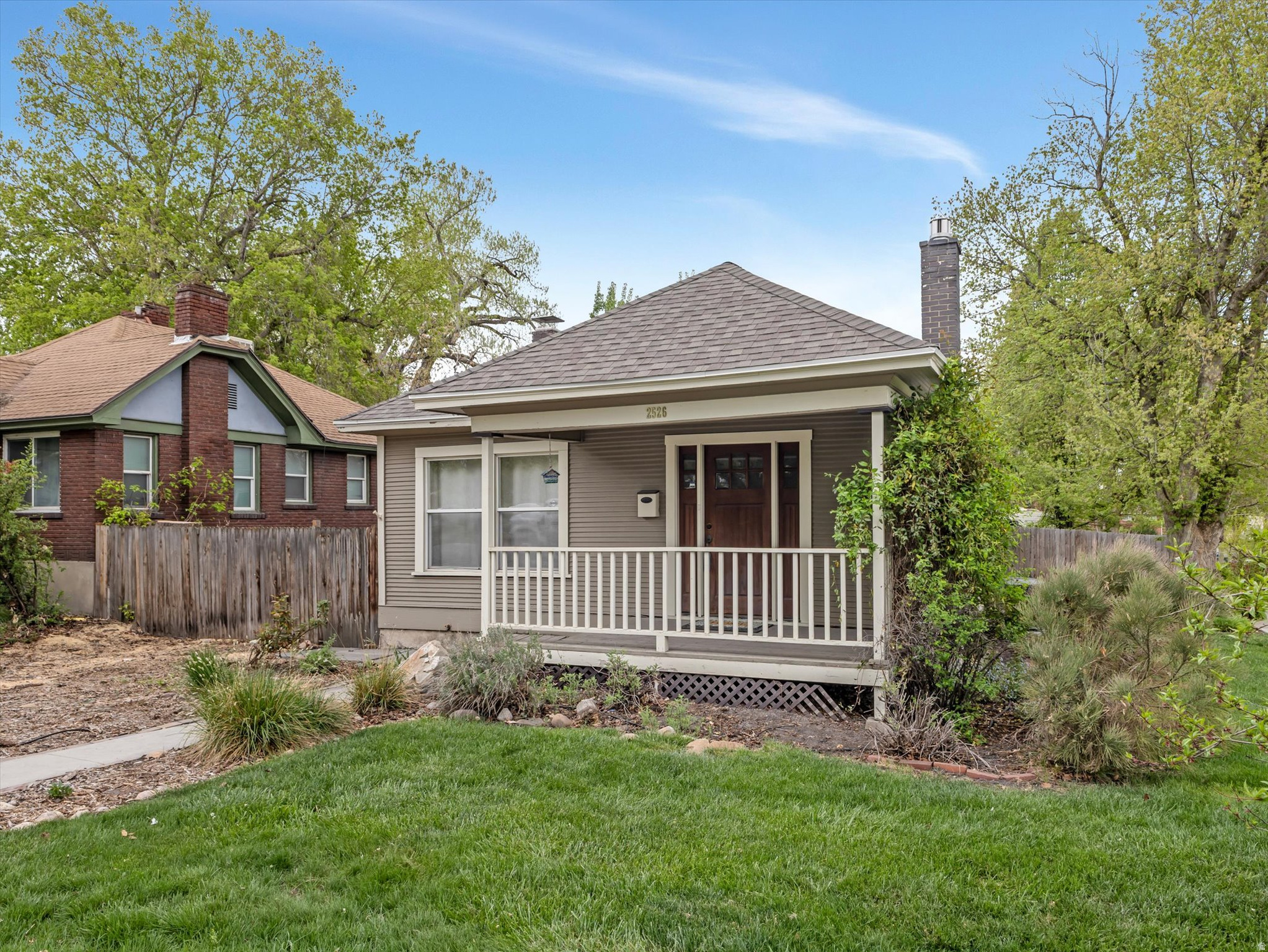 STRATFORD - Residential