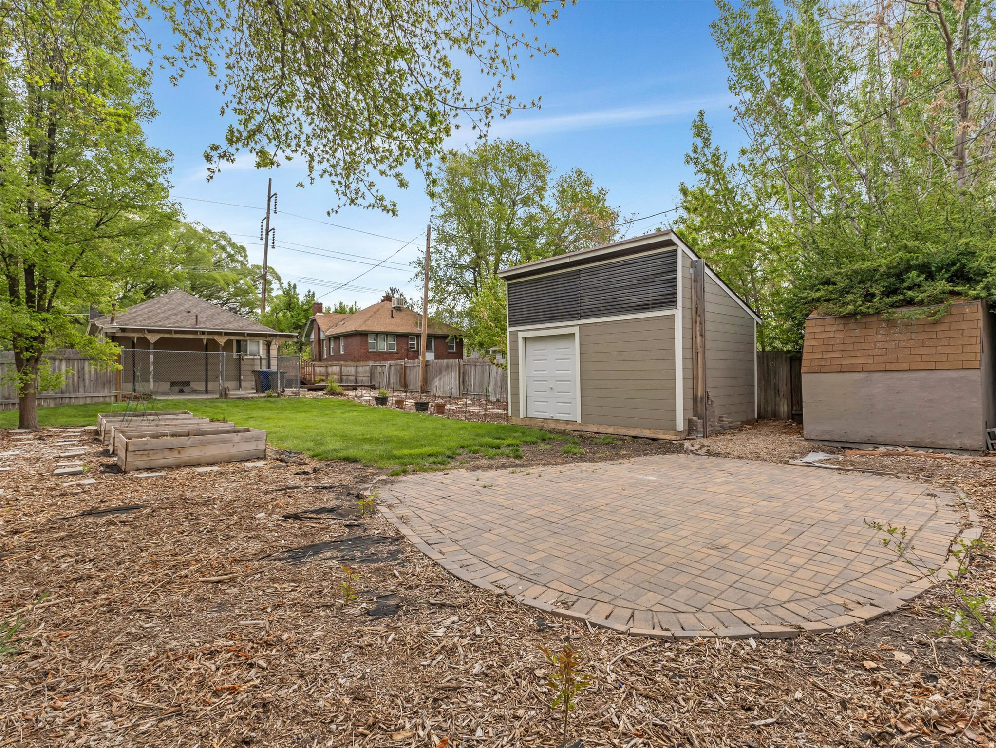 STRATFORD - Residential