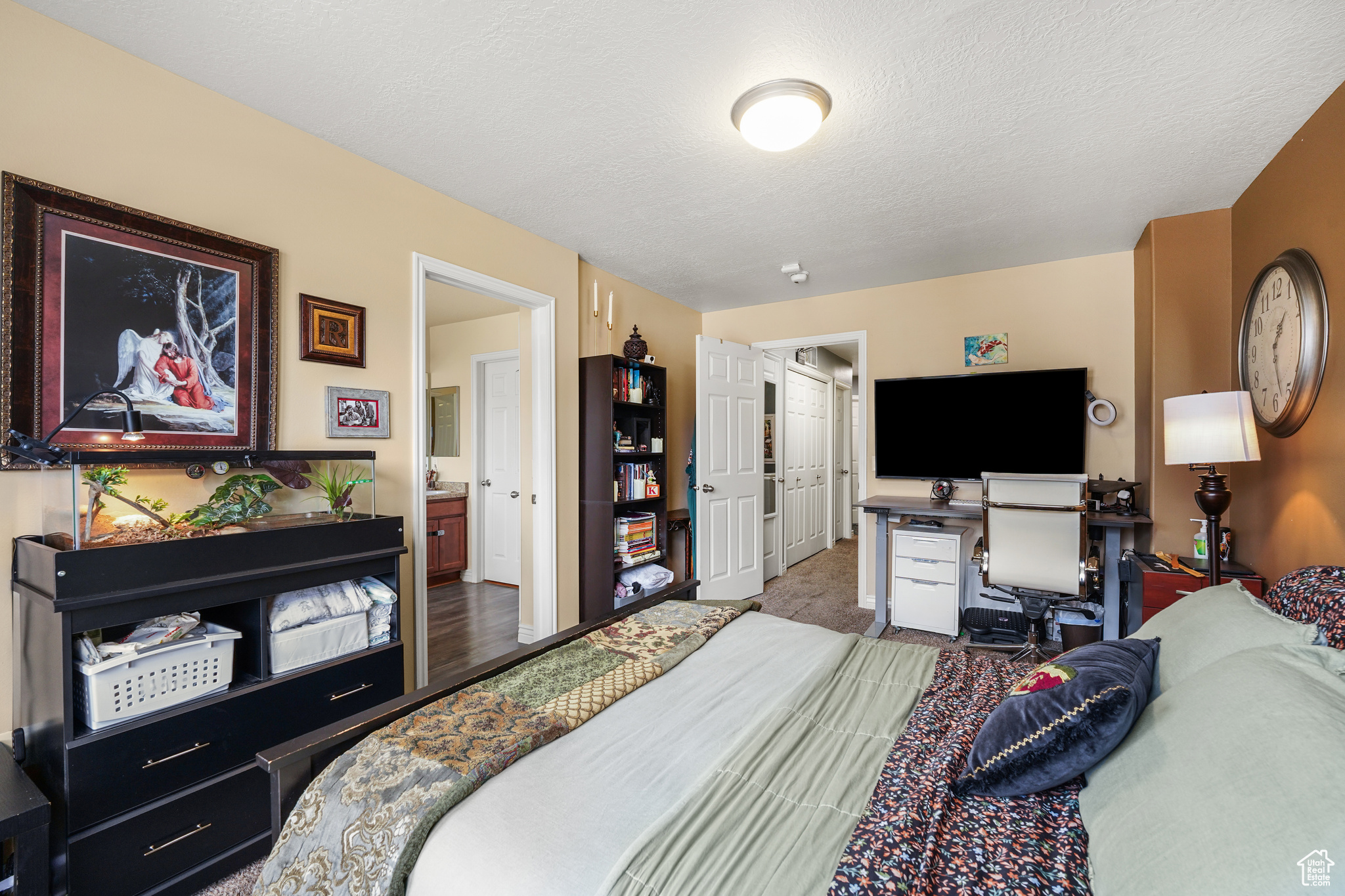 EAST TOWN VILLAGE - Residential