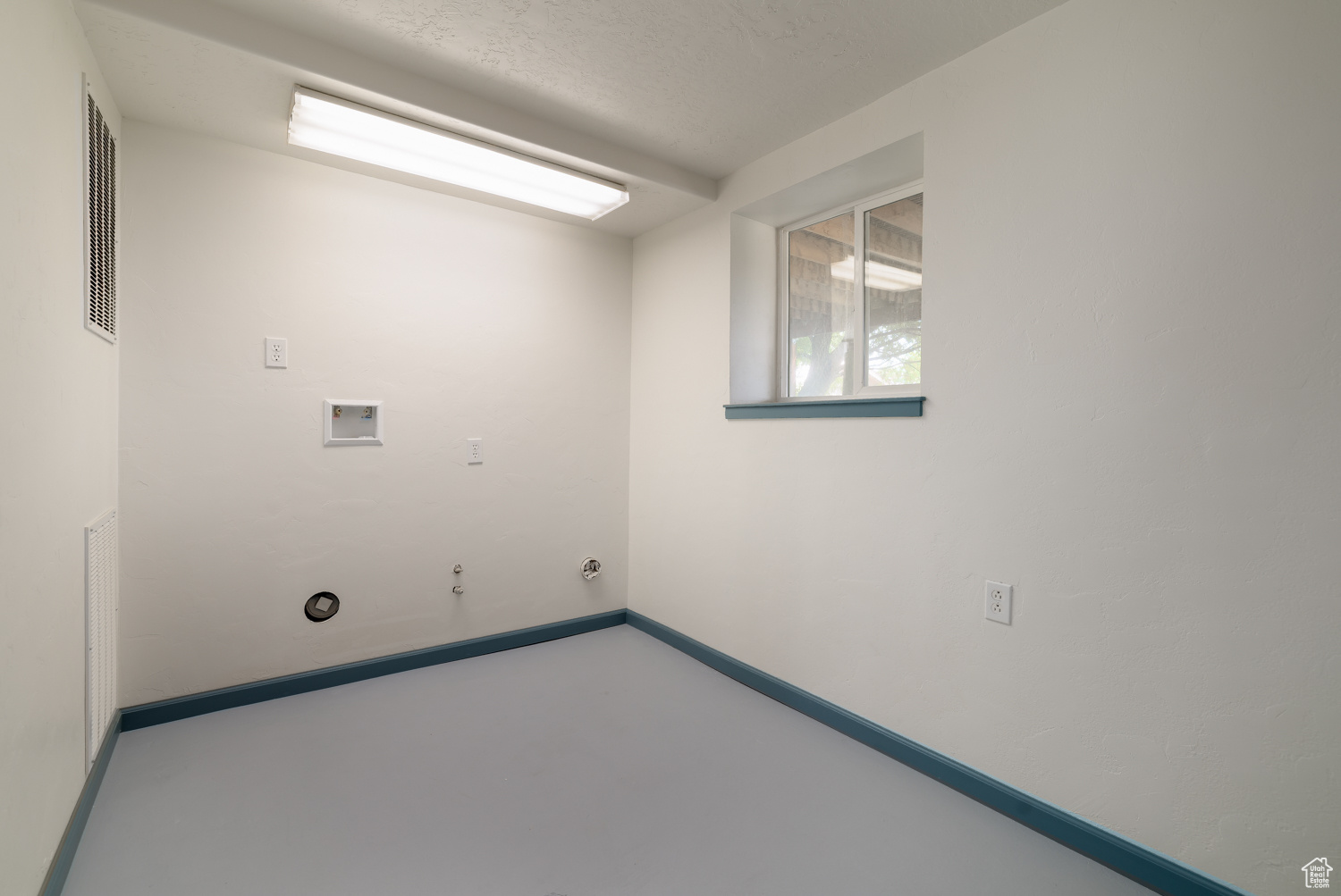 EMERALD HILLS - Residential