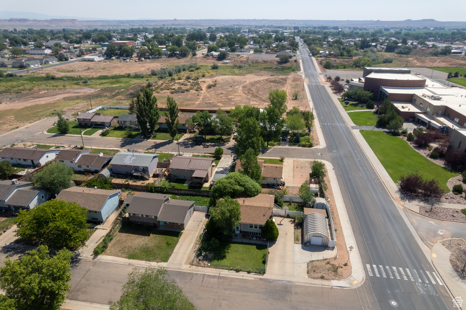 EMERALD HILLS - Residential