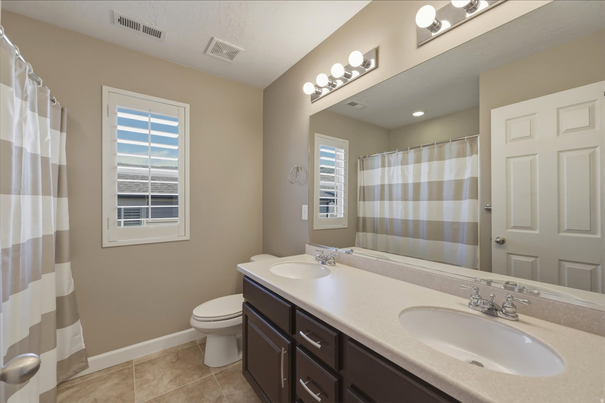 MAPLE HOLLOW NO 7 AT SUNCREST - Residential