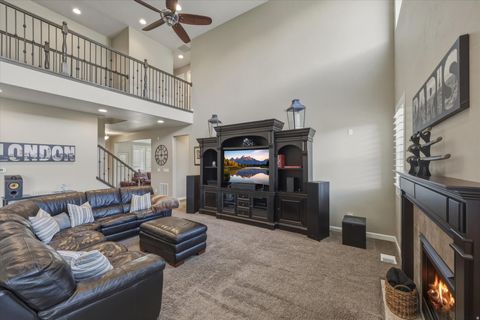 Tiny photo for 2087 E AUTUMN FIELDS LN, Draper, UT 84020 (MLS # 2152212)