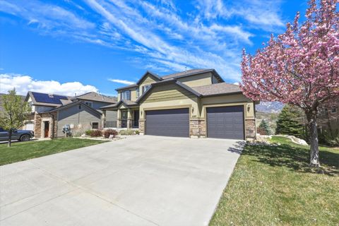 Tiny photo for 2087 E AUTUMN FIELDS LN, Draper, UT 84020 (MLS # 2152212)