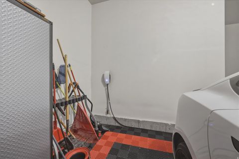 Tiny photo for 2087 E AUTUMN FIELDS LN, Draper, UT 84020 (MLS # 2152212)