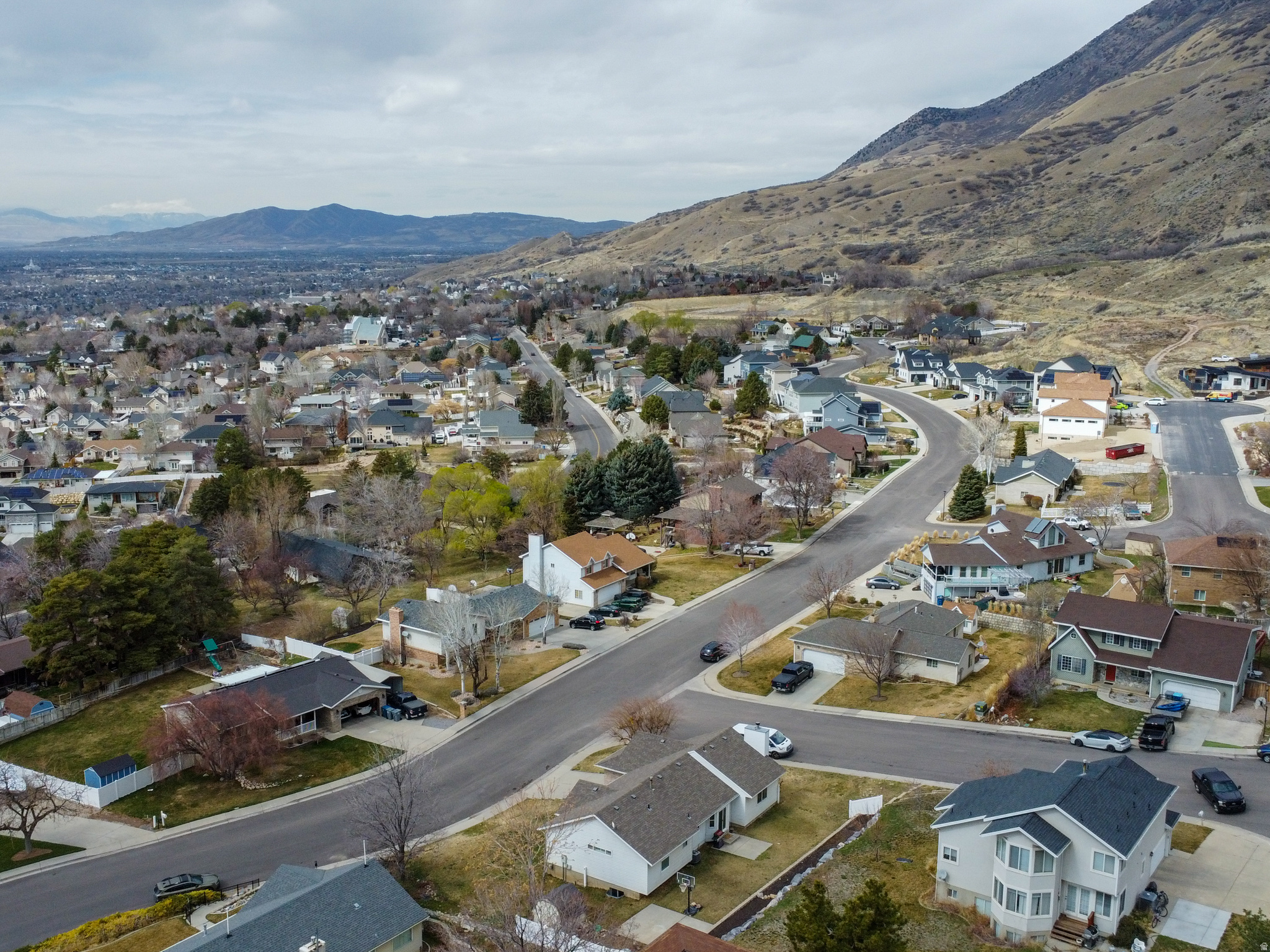 TERRACE HILLS - Residential