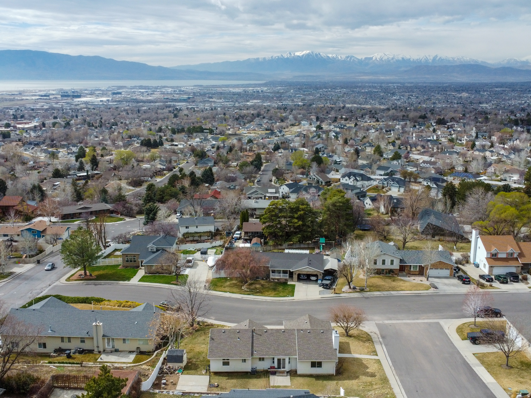TERRACE HILLS - Residential