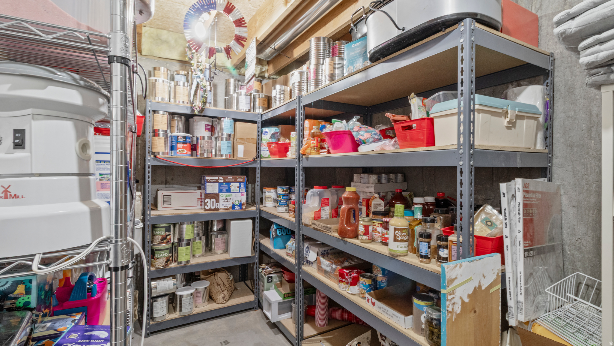 TERRACE HILLS - Residential