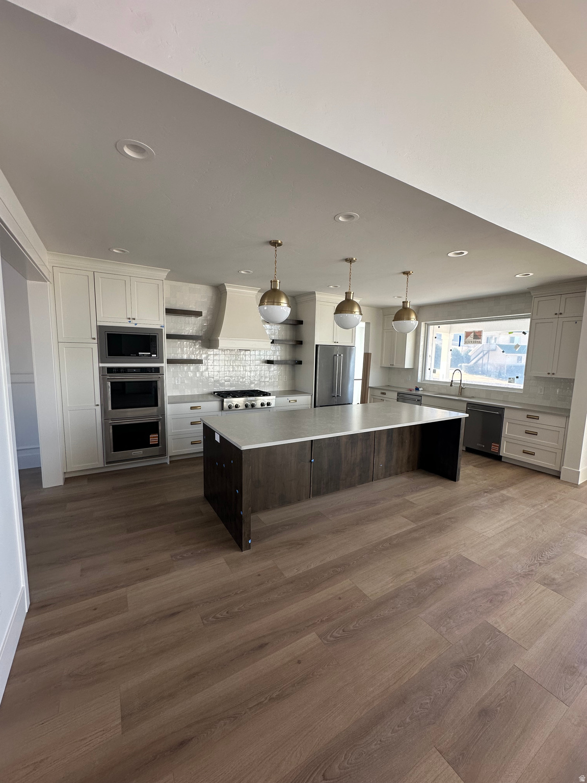 MAPLE LEAF COVE - Residential