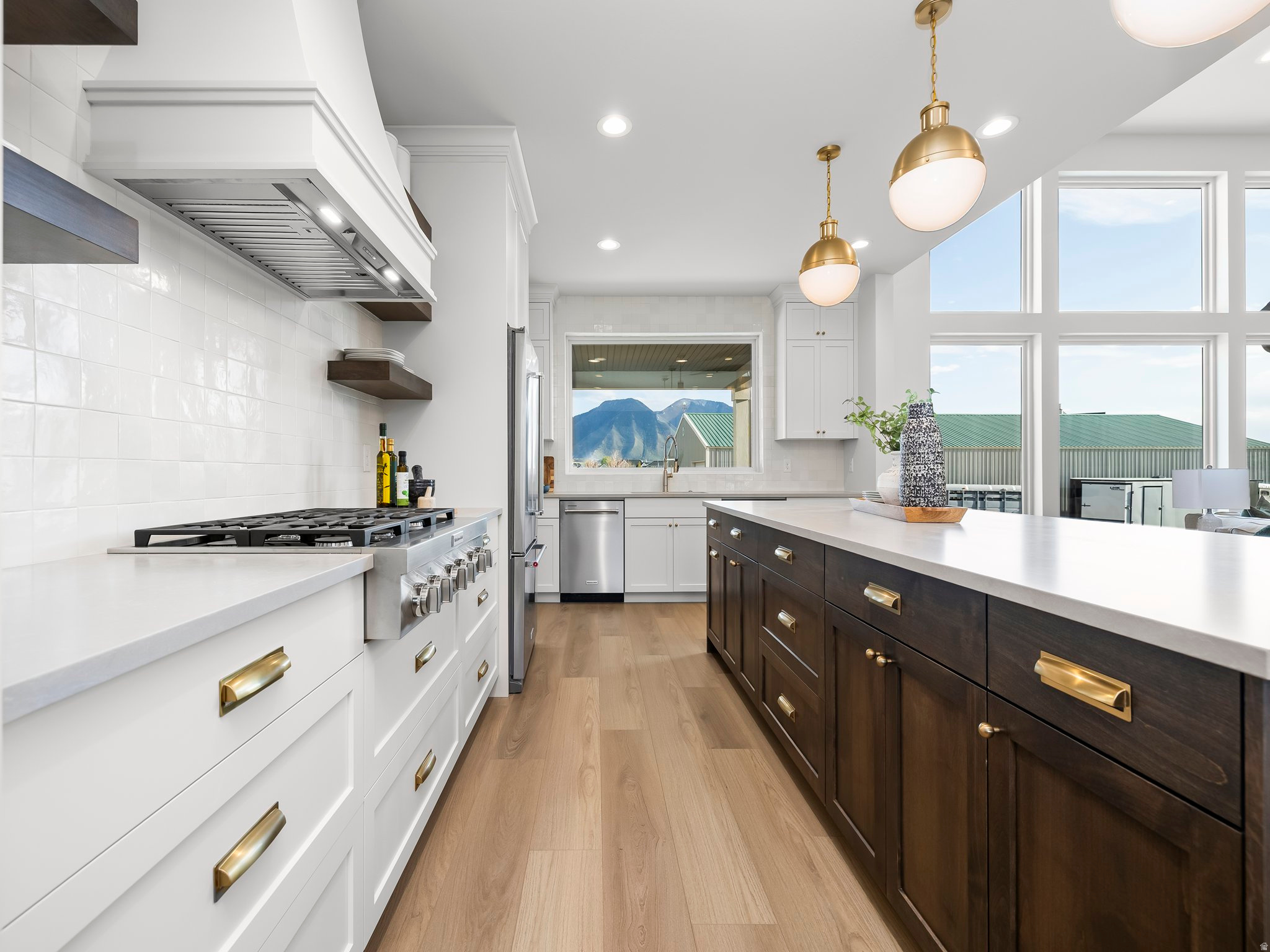 MAPLE LEAF COVE - Residential