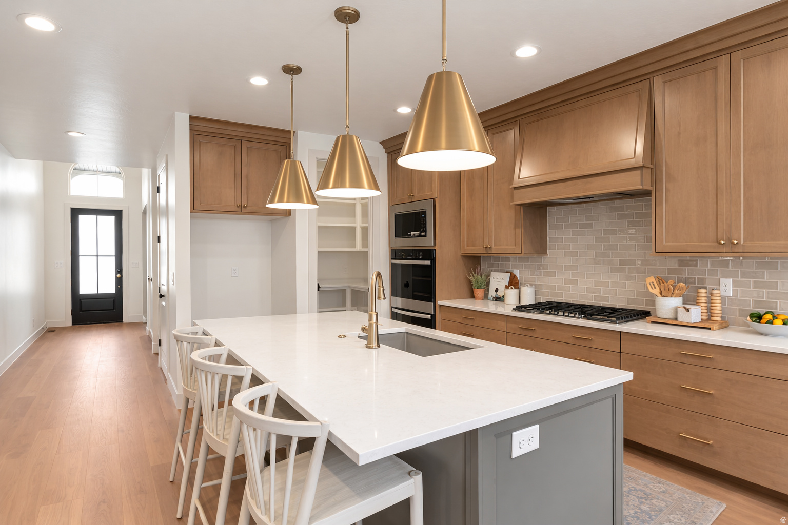 SUMMERHILL LANE - Residential