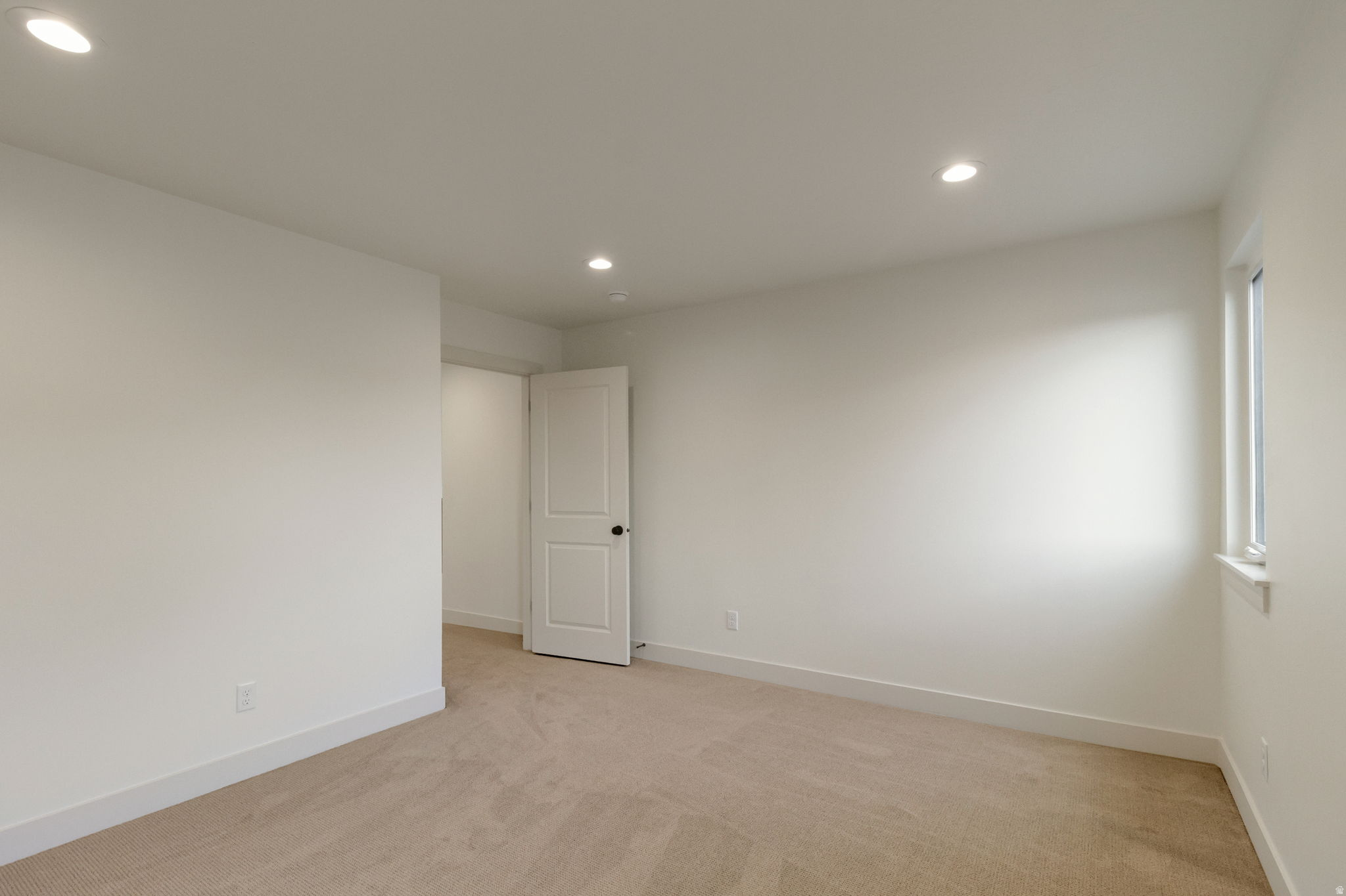 SUMMERHILL LANE - Residential