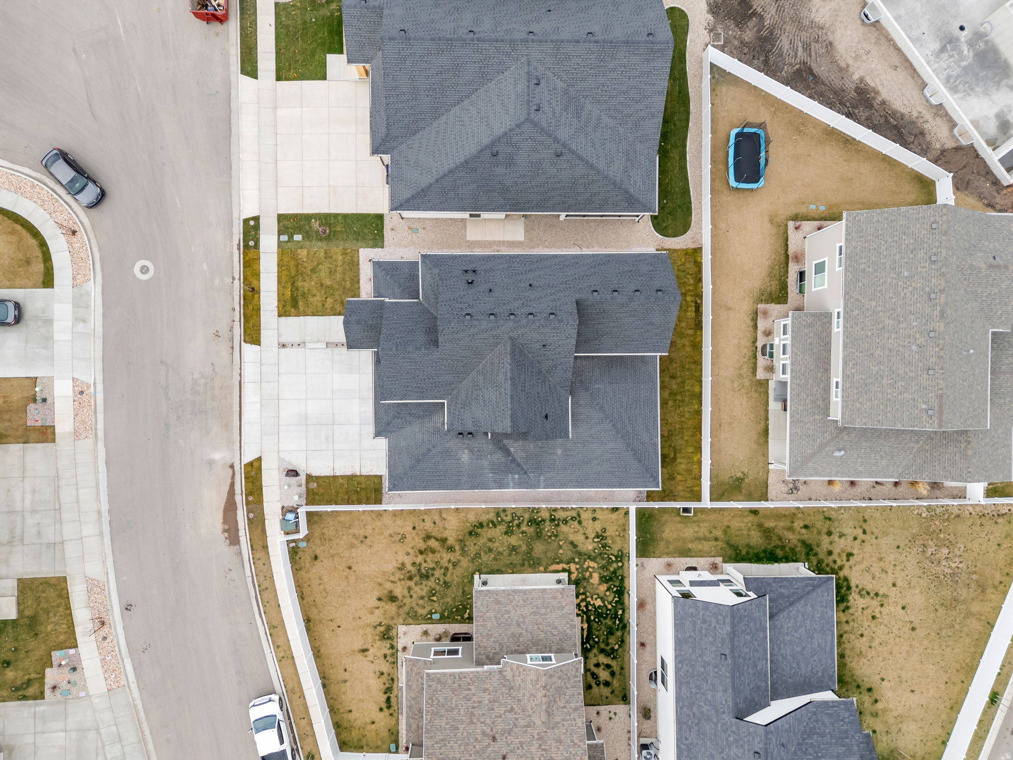 SUMMERHILL LANE - Residential