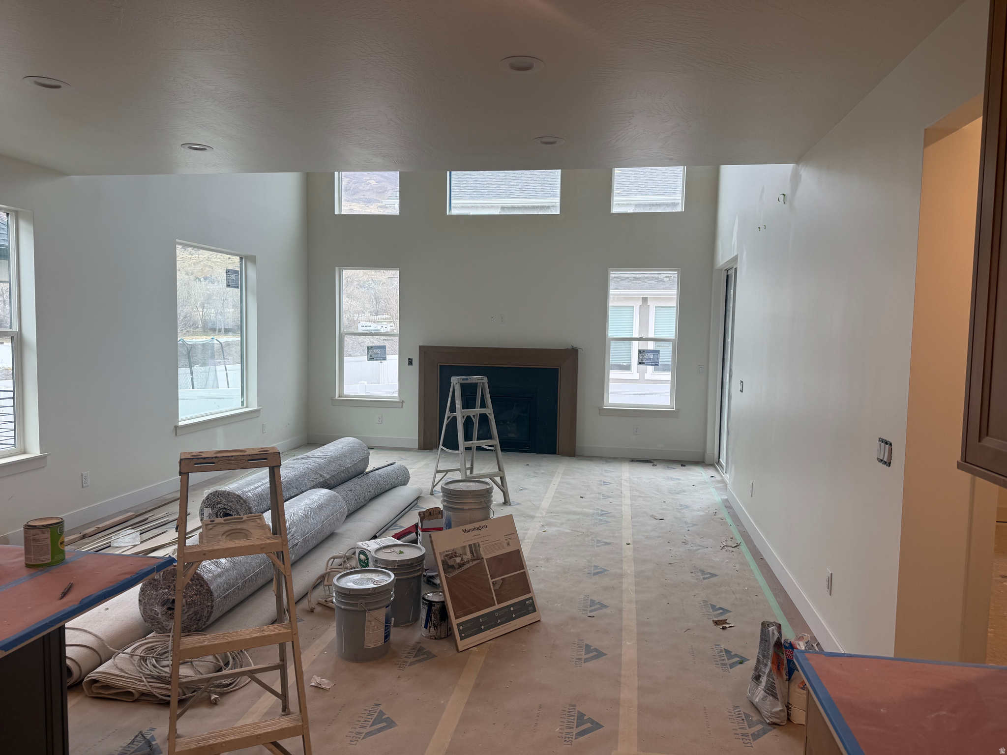 SUMMERHILL LANE - Residential