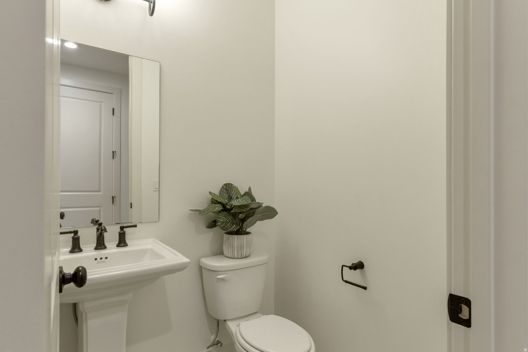 SUMMERHILL LANE - Residential