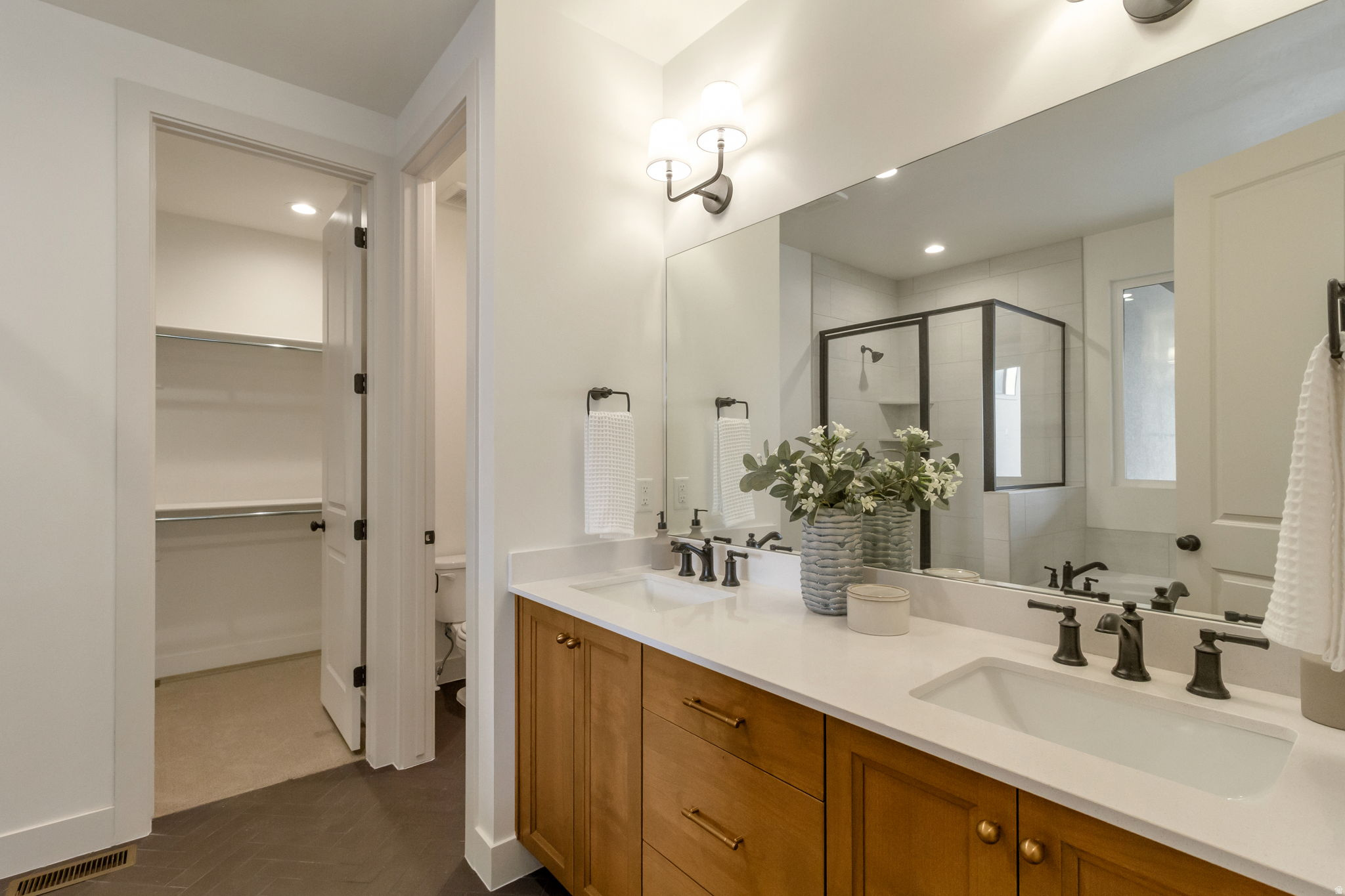 SUMMERHILL LANE - Residential