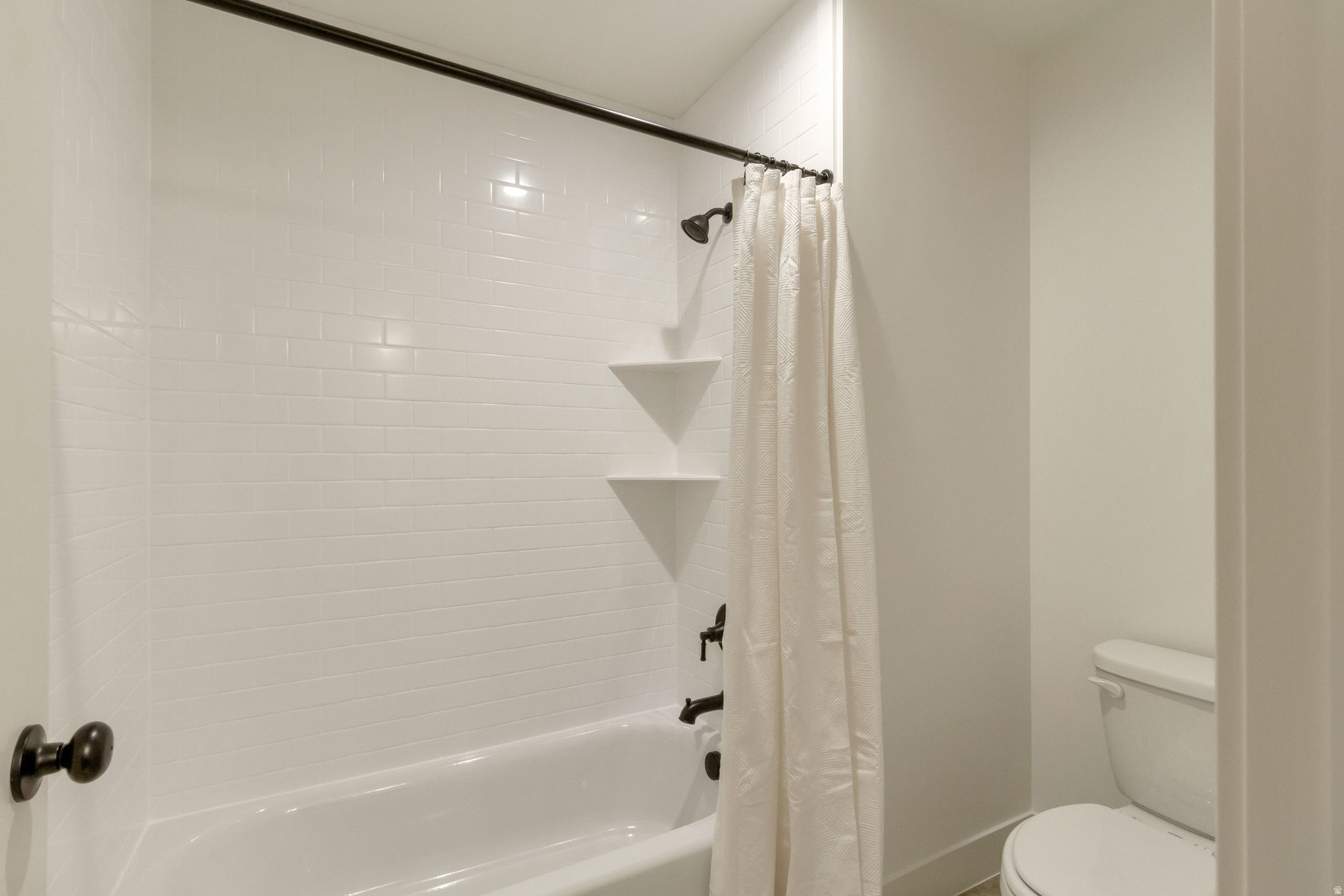 SUMMERHILL LANE - Residential