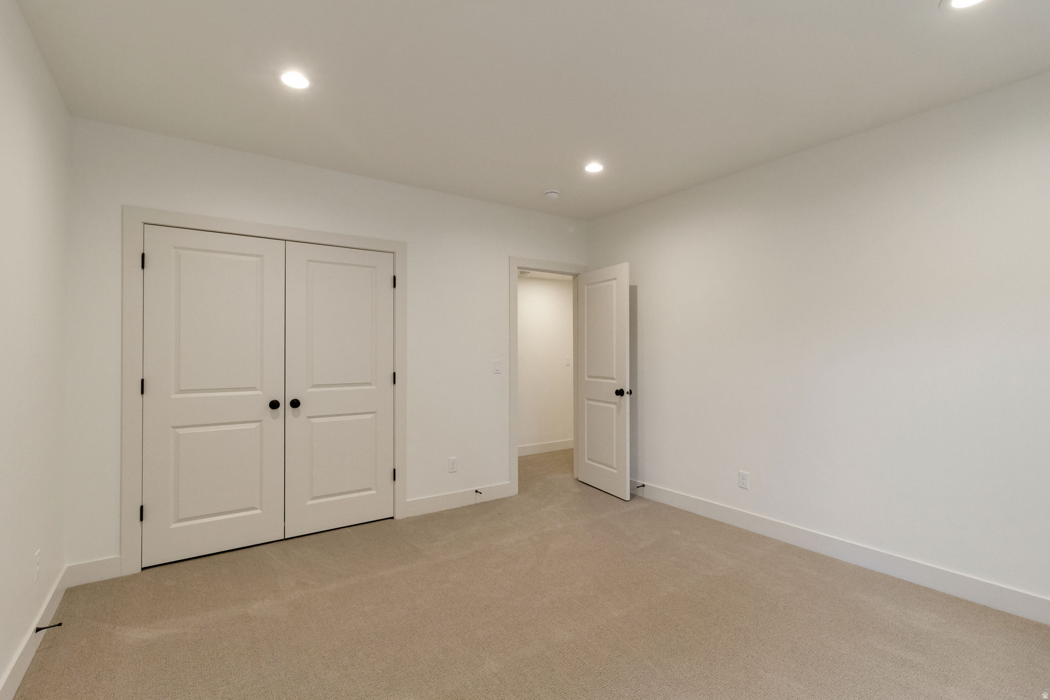 SUMMERHILL LANE - Residential