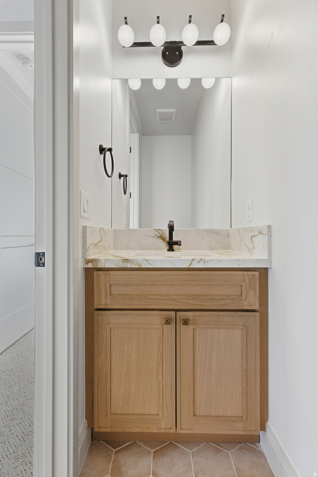 FALON RIDGE - Residential