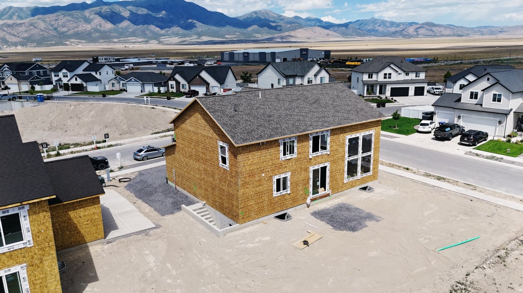 Photo of 5444 N HONEY SUCKLE WAY, Eagle Mountain, UT 84005 (MLS # 2170149)