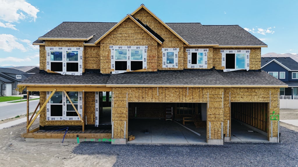 Photo of 5444 N HONEY SUCKLE WAY, Eagle Mountain, UT 84005 (MLS # 2170149)