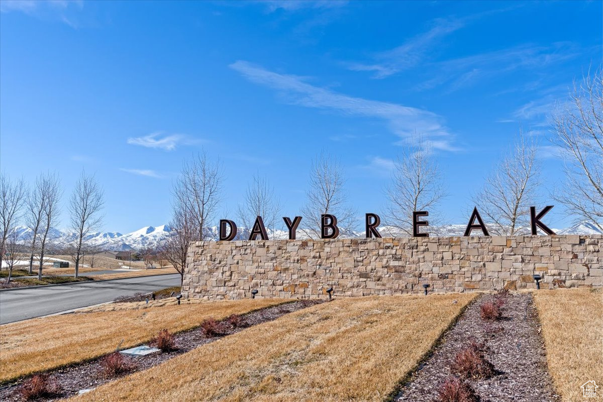 5927 W Lake Ave, South Jordan, Utah image 27