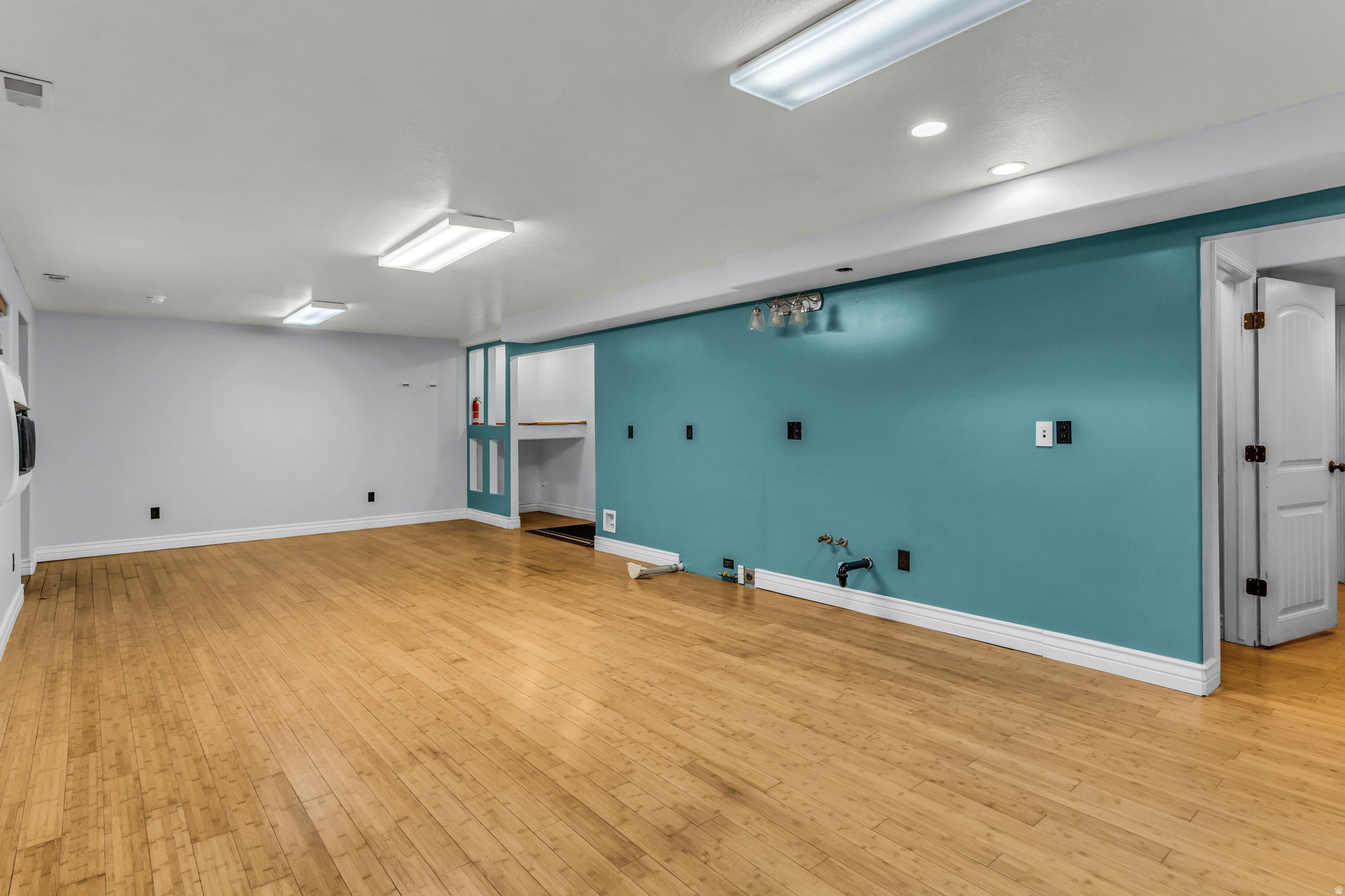 LAKEVIEW FARMS - Residential