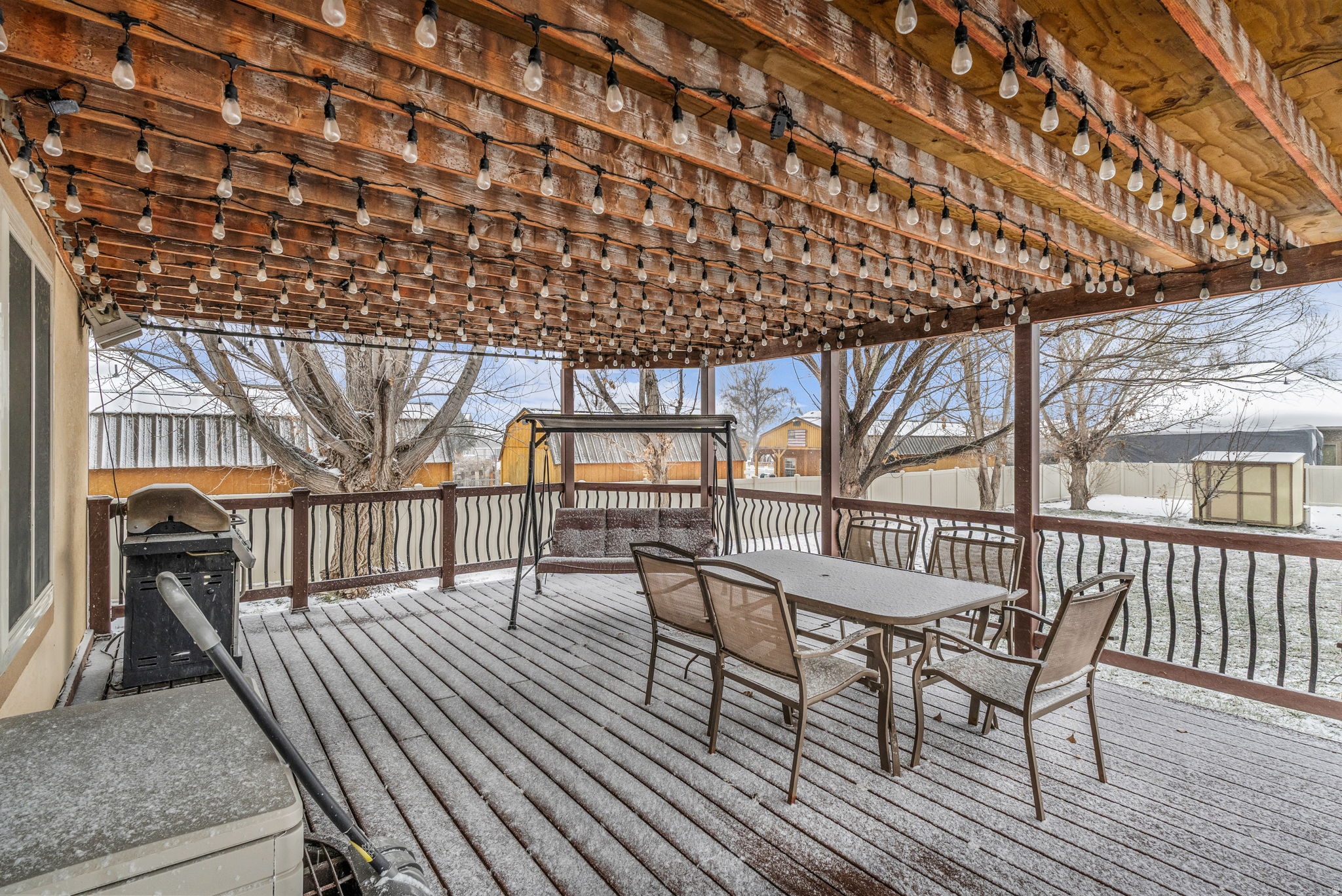 LAKEVIEW FARMS - Residential