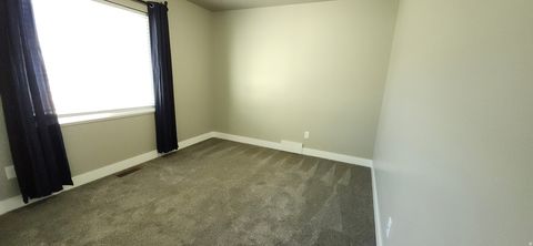 Tiny photo for 987 N 650 E, Morgan, UT 84050 (MLS # 2155347)